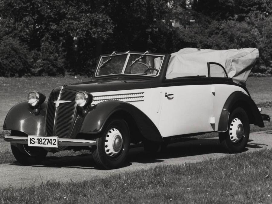  Adler Trumpf 1.7 AV Cabriolet 1933 года  (фото 2 из 2)